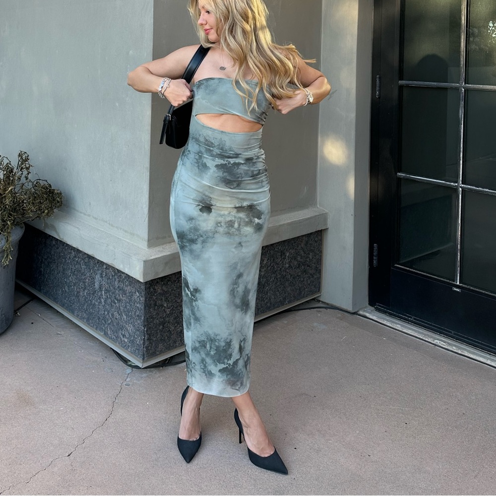 Cut Out Printed Tulle Dress
